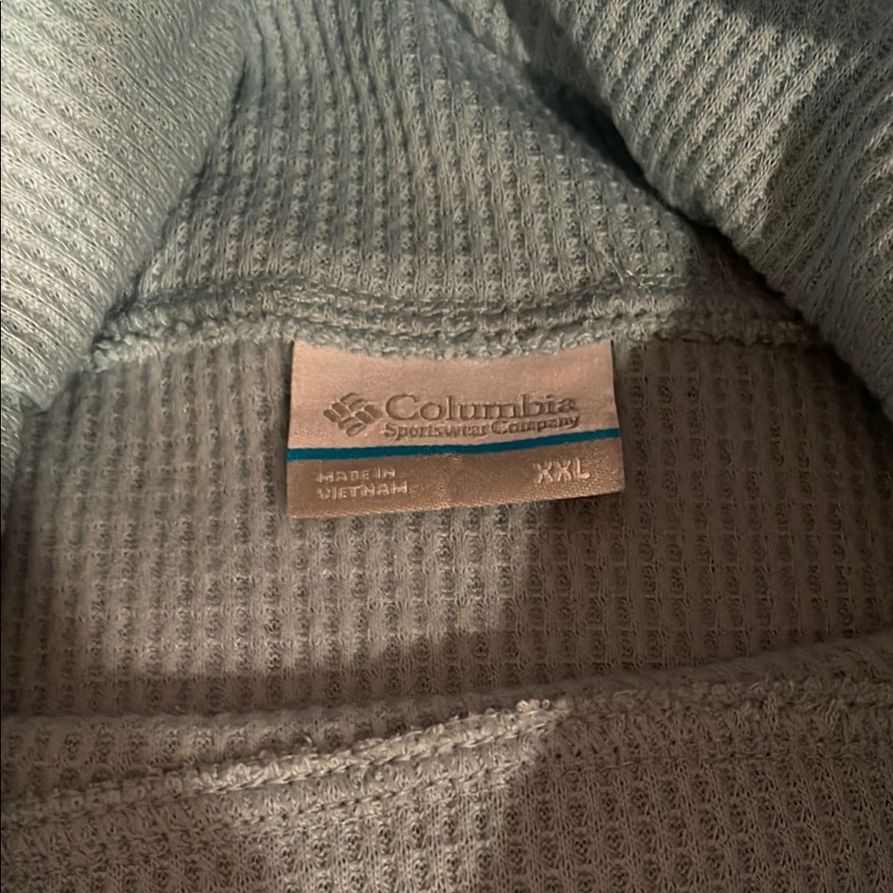 NWT Light Blue Textured Cowl Neck Columbia Active Women’s Top Size XXL - Picture 2 of 9